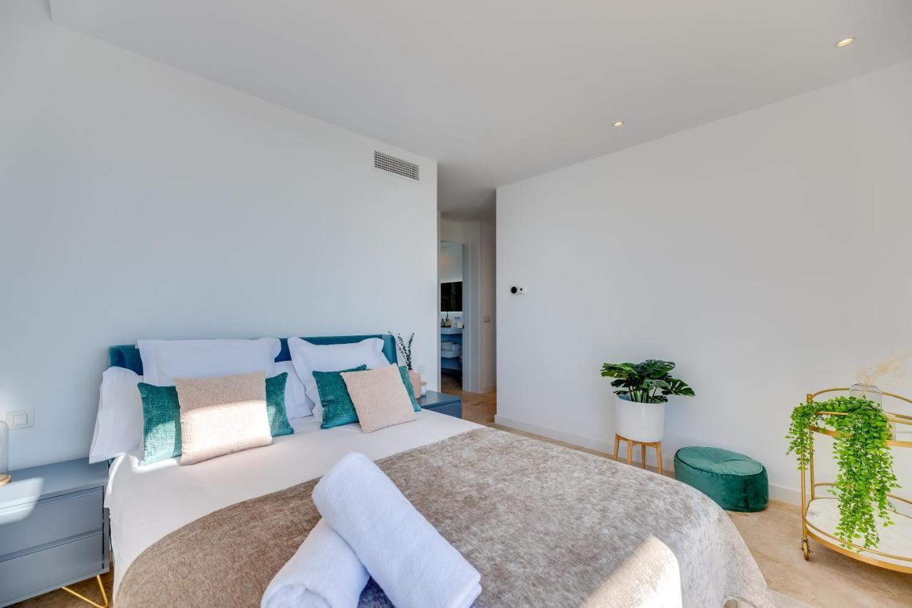 Vacation Marbella I Villa Schumacher, New Built, Sea View, Luxury, Private Pool Estepona Exterior foto