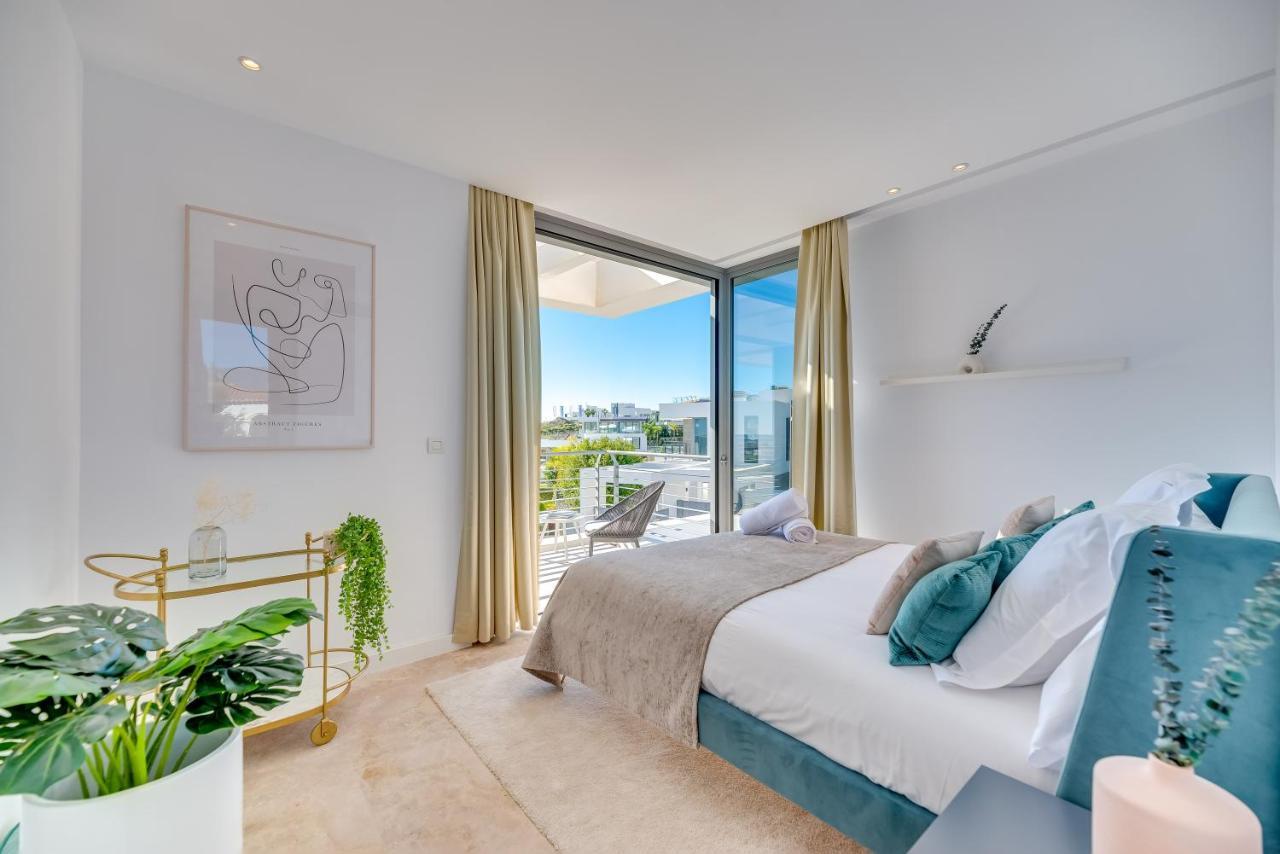 Vacation Marbella I Villa Schumacher, New Built, Sea View, Luxury, Private Pool Estepona Exterior foto