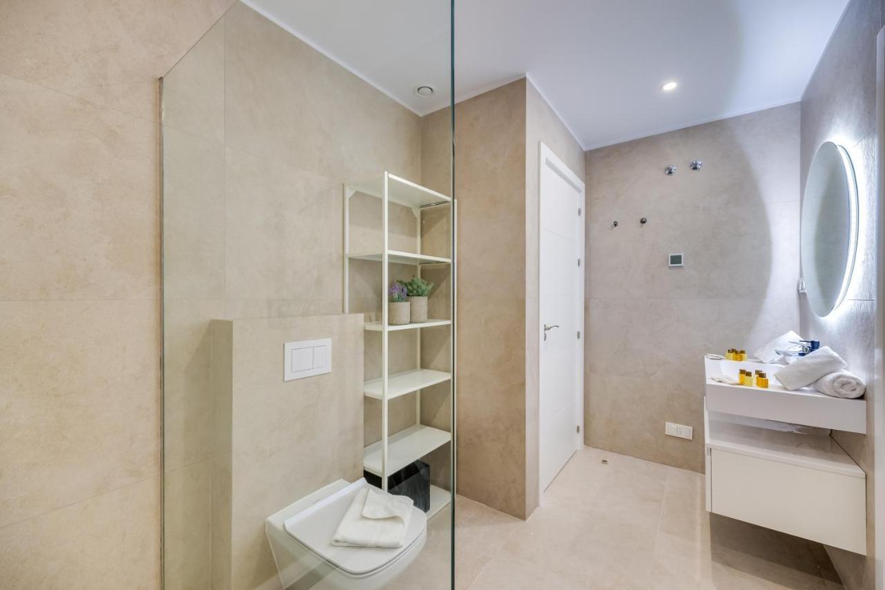 Vacation Marbella I Villa Schumacher, New Built, Sea View, Luxury, Private Pool Estepona Exterior foto