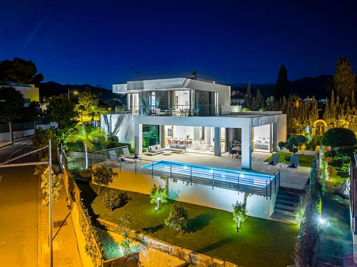 Vacation Marbella I Villa Schumacher, New Built, Sea View, Luxury, Private Pool Estepona Exterior foto